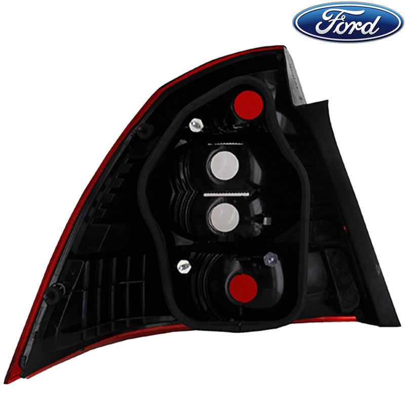 5M5113A602AA-lanterna-ford-focus-sedan-2