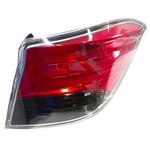 FIT36035-LANTERNA-TRASEIRA-PRISMA